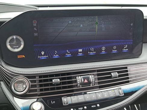 Used 2022 Lexus LS 500 w/ Interior Upgrade Package RWD image 22