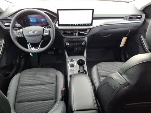 New 2026 Ford Escape SE image 9