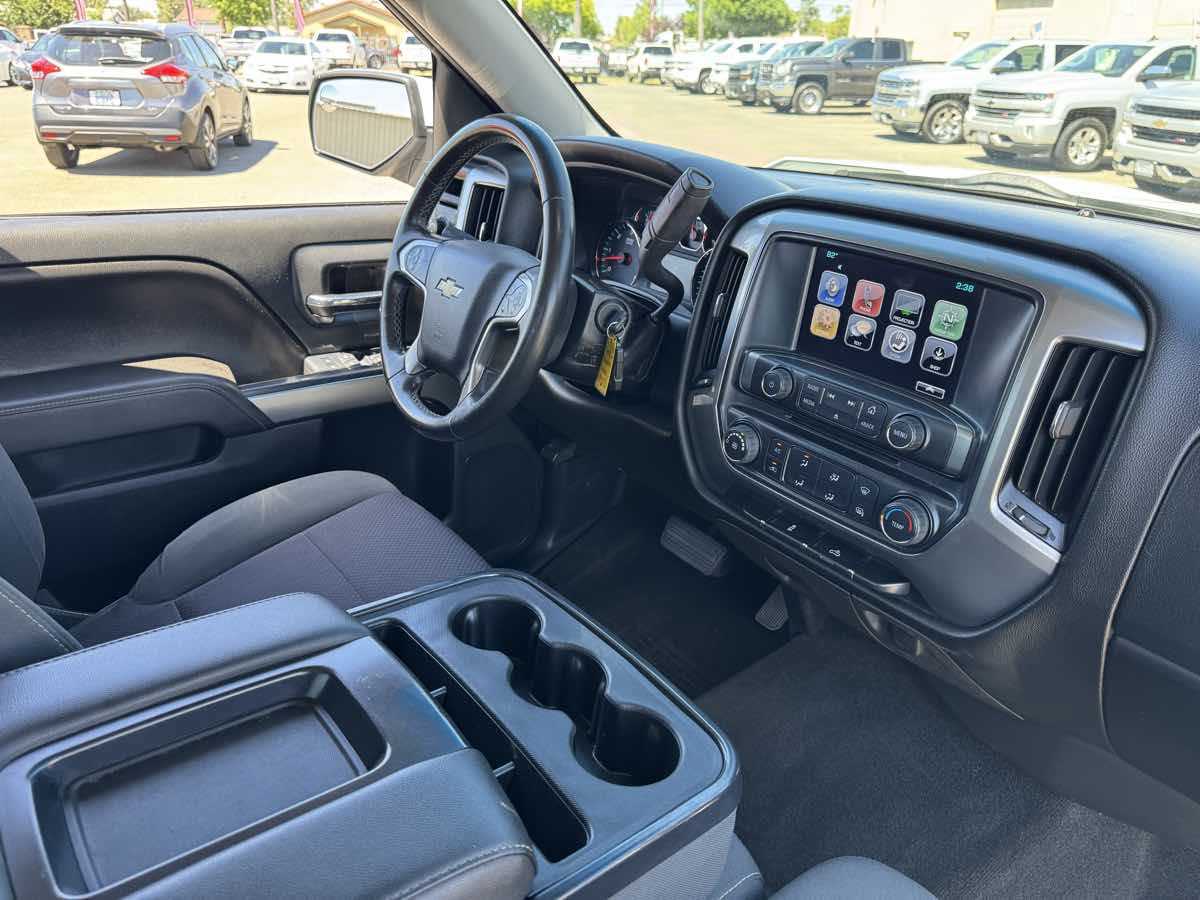 Used 2017 Chevrolet Silverado 1500 LT AWD/4WD image 15