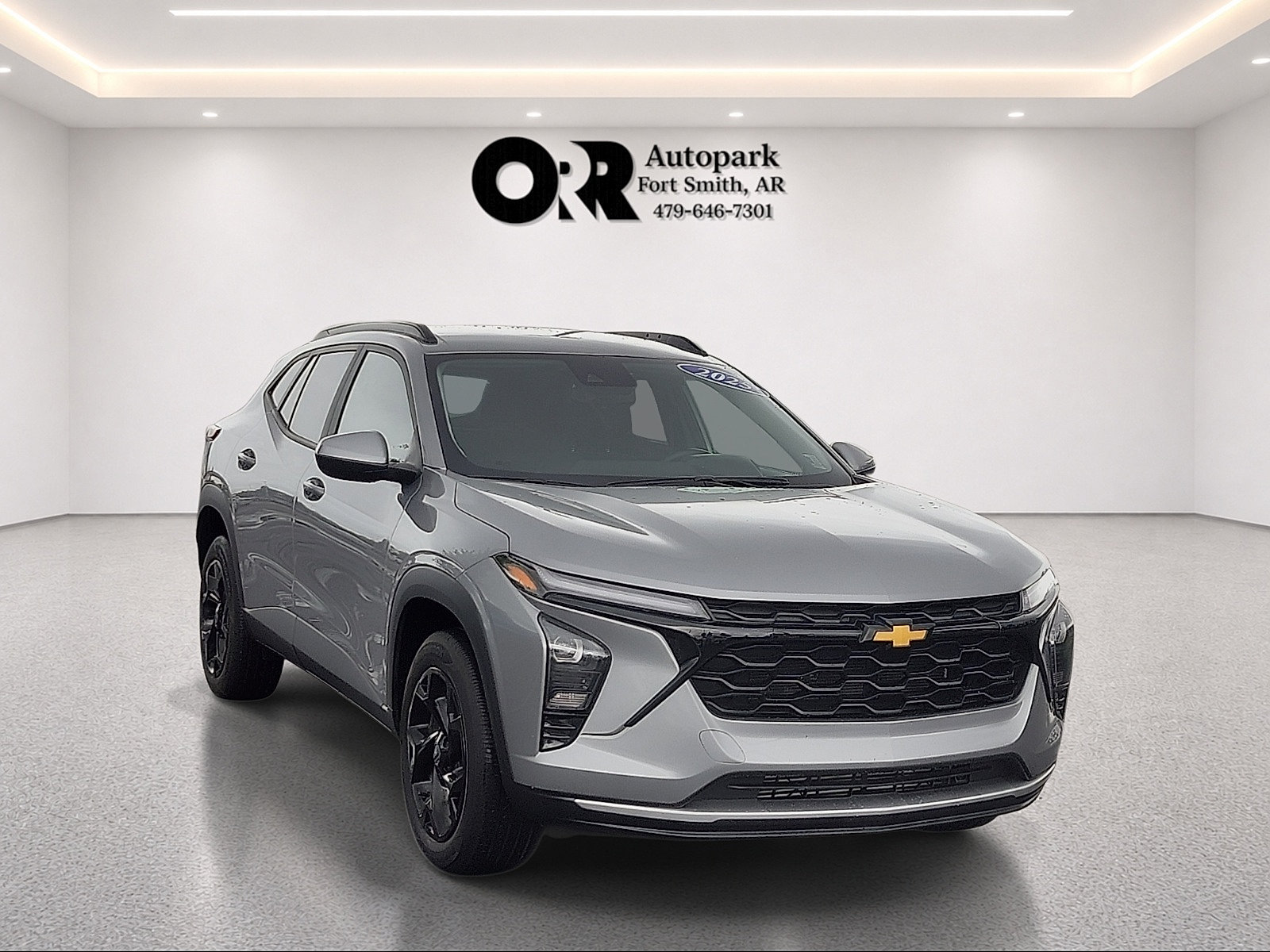 Used 2025 Chevrolet Trax LT w/ LT Convenience Package FWD image 1
