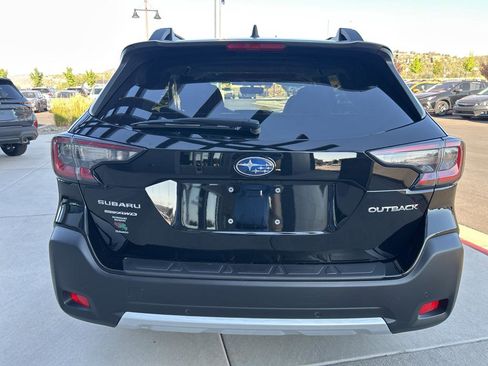 Used 2024 Subaru Outback Limited image 8