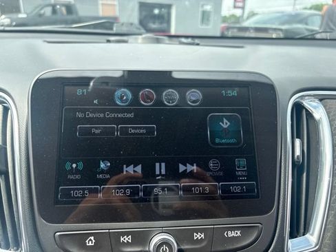 Used 2016 Chevrolet Malibu LT FWD image 18