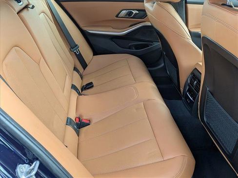Used 2023 BMW 330i xDrive Sedan w/ Premium Package image 21
