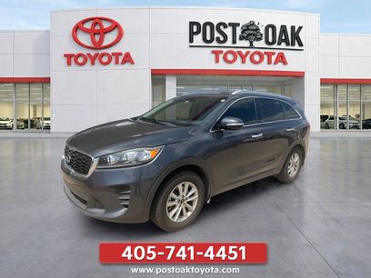 Used 2019 Kia Sorento FWD V6 w/ LX V6 Convenience Package