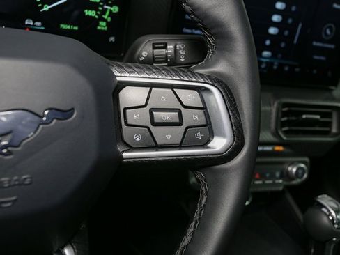 Used 2025 Ford Mustang Coupe image 29