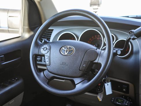 Used 2011 Toyota Tundra 2WD CrewMax w/ Tow Pkg image 15