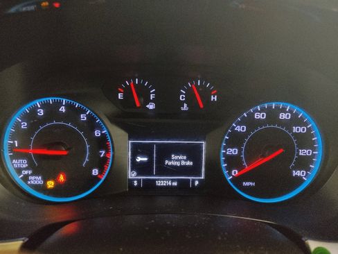 Used 2021 Chevrolet Traverse LT w/ LPO, Floor Liner Package image 23