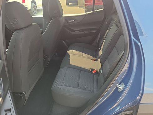 Used 2025 Chevrolet Equinox LT w/ Safety and Technology Package FWD image 12