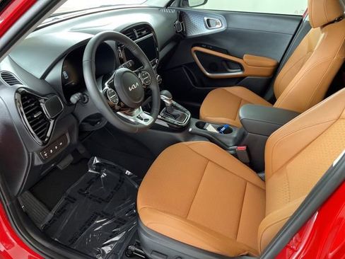 New 2025 Kia Soul EX image 18