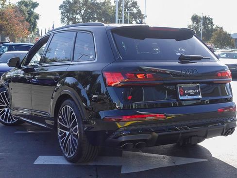 New 2026 Audi SQ7 Prestige image 11