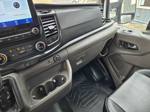 Used 2021 Ford Transit 250 Medium Roof image 41