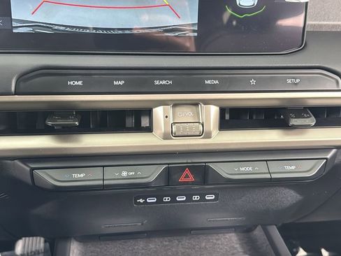 New 2027 Kia Telluride EX image 29