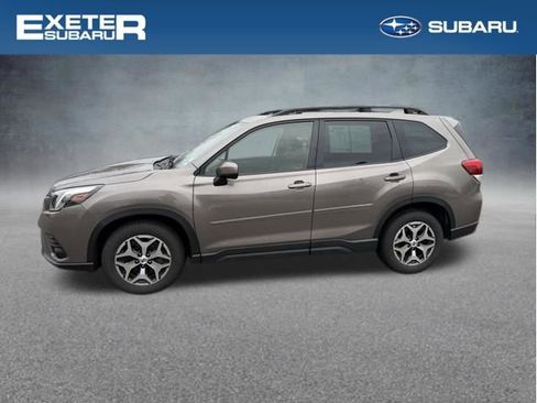 Used 2023 Subaru Forester Premium AWD/4WD image 1