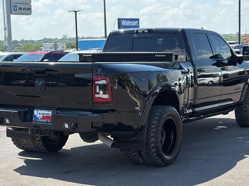 Used 2023 RAM 3500 Limited AWD/4WD image 5