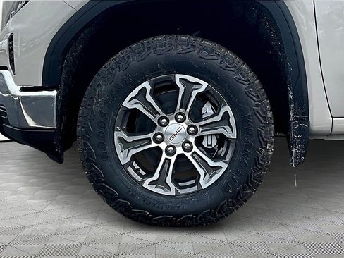 New 2026 GMC Sierra 1500 Pro w/ Pro Value Package image 14