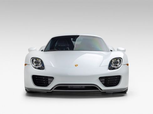 Used 2015 Porsche 918 Spyder AWD/4WD image 3