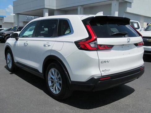 Used 2024 Honda CR-V EX image 6