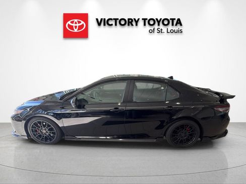 Used 2022 Toyota Camry TRD w/ TRD Package w/JBL Audio FWD image 6