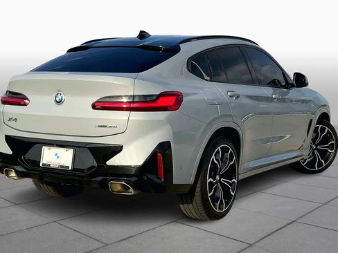 Used 2022 BMW X4 xDrive30i w/ M Sport Package 2 image 12