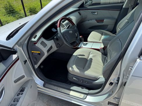 Used 2008 Hyundai Azera Limited FWD image 5