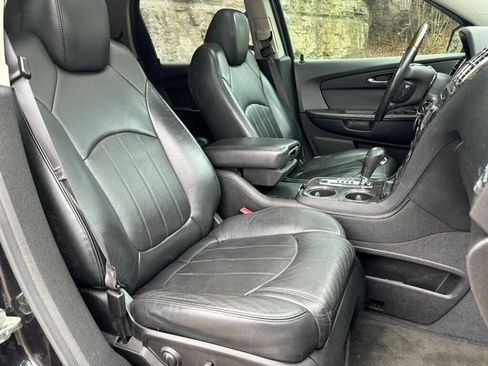 Used 2011 GMC Acadia Denali image 12