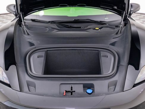 New 2026 Porsche Taycan GTS image 30