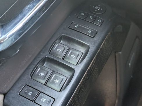 Used 2016 GMC Sierra 1500 Denali w/ Enhanced Driver Alert Package image 11