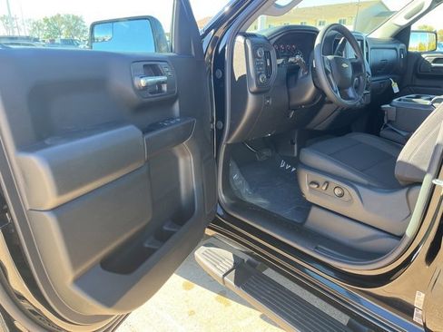 New 2026 Chevrolet Silverado 1500 Custom image 13
