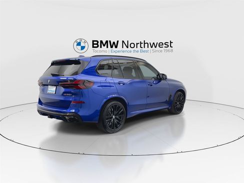 Used 2025 BMW X5 M60i AWD/4WD image 3