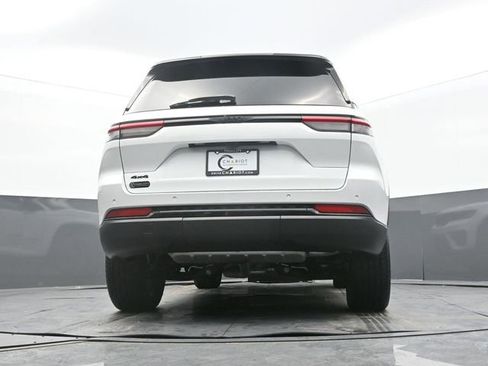 Used 2022 Jeep Grand Cherokee Altitude image 62