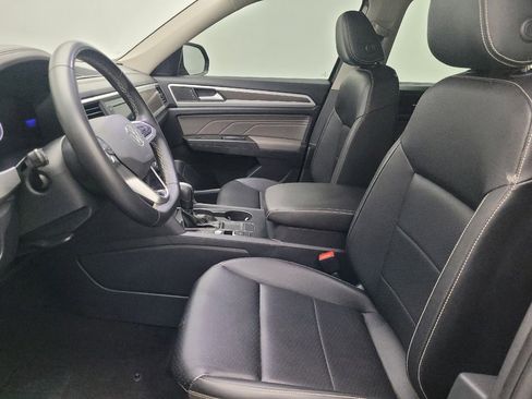 Used 2023 Volkswagen Atlas SE image 17