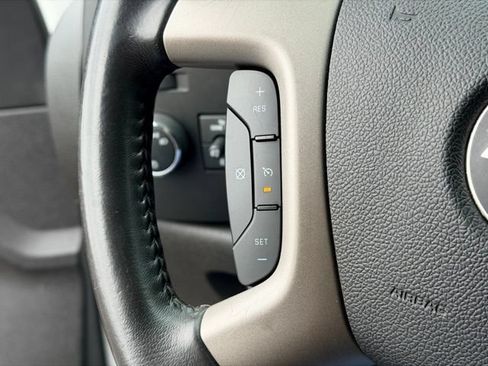 Used 2013 Chevrolet Silverado 1500 LT w/ All-Star Edition AWD/4WD image 9
