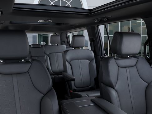 New 2026 Jeep Grand Wagoneer Limited AWD/4WD image 26