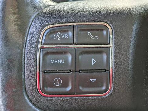 Certified 2015 Jeep Wrangler Unlimited Rubicon w/ Dual Top Group image 28