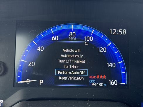 Used 2022 Toyota Corolla Cross XLE w/ Convenience Package image 21