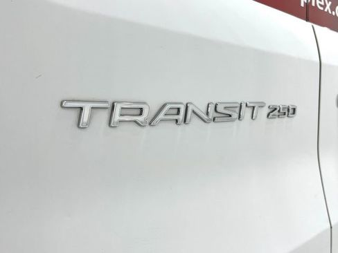 Used 2022 Ford Transit 250 148 High Roof Extended image 40