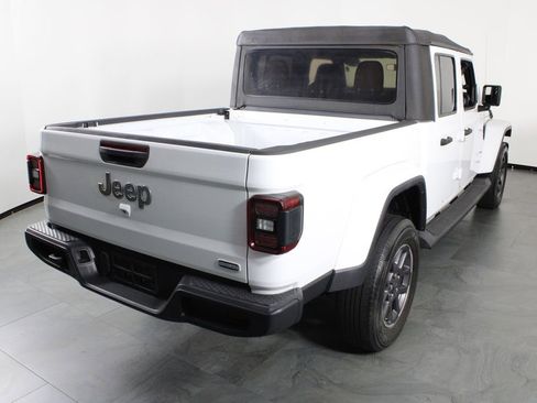 Used 2020 Jeep Gladiator Overland w/ LED Lighting Group image 16