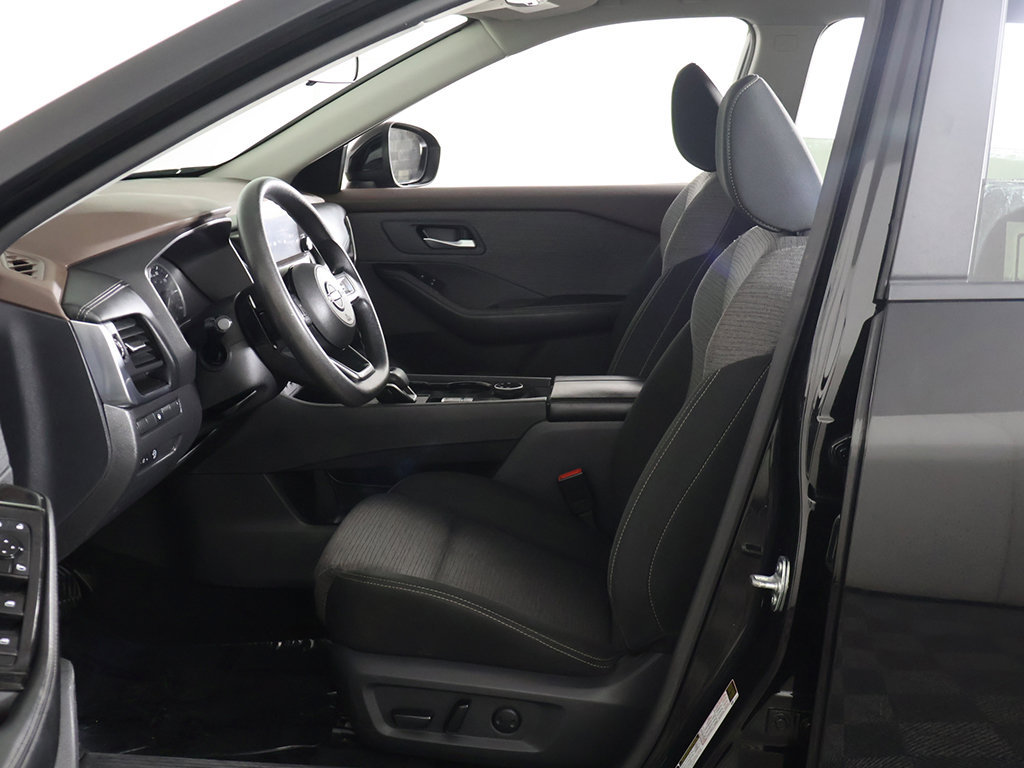 Used 2023 Nissan Rogue SV AWD/4WD image 22