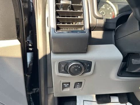 Used 2020 Ford F150 XLT w/ Equipment Group 302A Luxury image 14