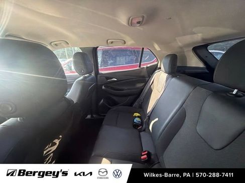 Used 2020 Buick Encore GX Preferred w/ Cold Weather Comfort Package AWD/4WD image 11