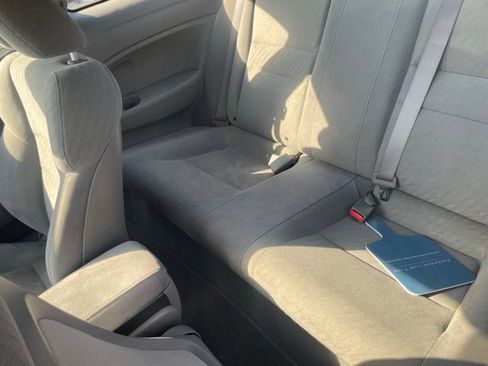 Used 2011 Honda Civic LX image 22