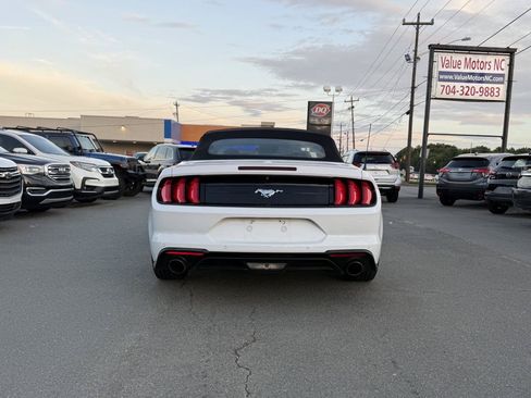 Used 2021 Ford Mustang Premium RWD image 6