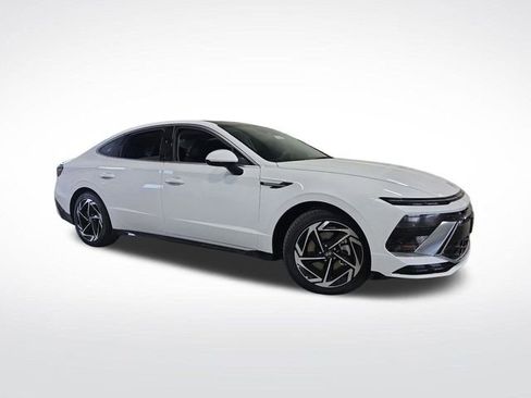 New 2025 Hyundai Sonata SEL image 40