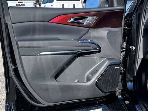 Used 2025 Chevrolet Traverse RS w/ LPO, Floor Liner Package image 20