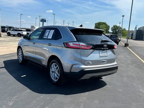Used 2023 Ford Edge SEL w/ Convenience Package AWD/4WD image 4