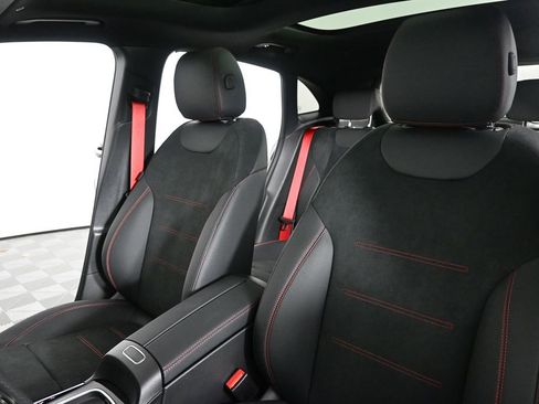 New 2026 Mercedes-Benz GLA 35 AMG 4MATIC image 5