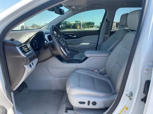 Used 2018 GMC Acadia SLT image 21