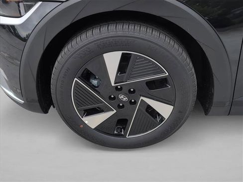 New 2026 Hyundai Ioniq 5 SEL RWD image 10