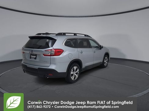 Used 2025 Subaru Ascent Premium AWD/4WD image 14
