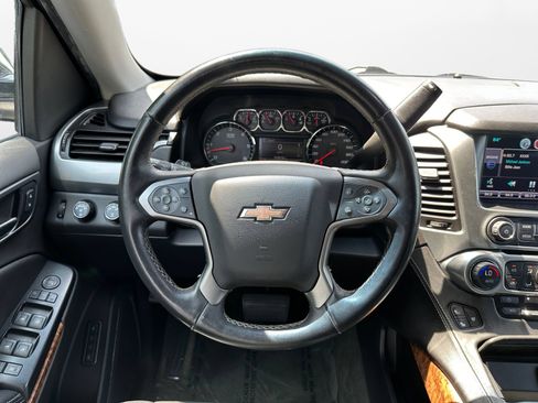 Used 2015 Chevrolet Tahoe LTZ AWD/4WD image 12